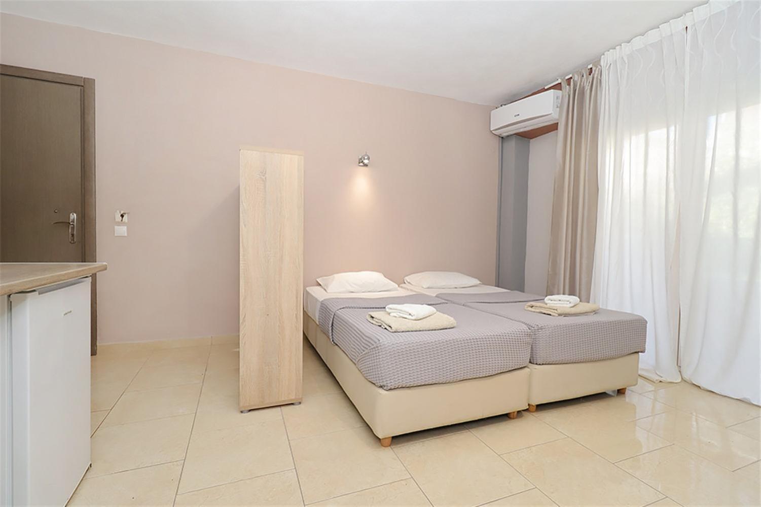 Er.Zo Summer Studios Kallithea  外观 照片