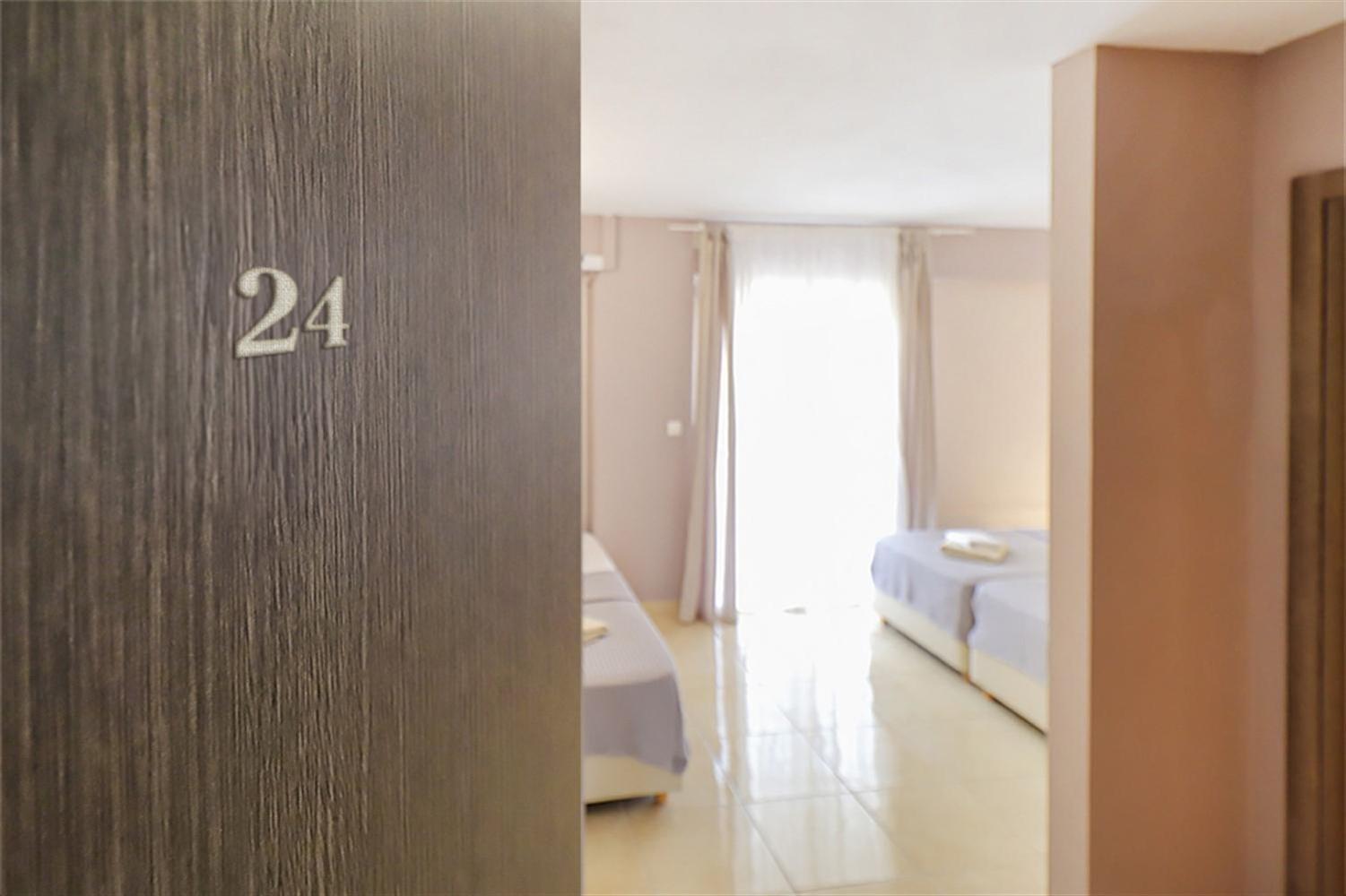 Er.Zo Summer Studios Kallithea  外观 照片